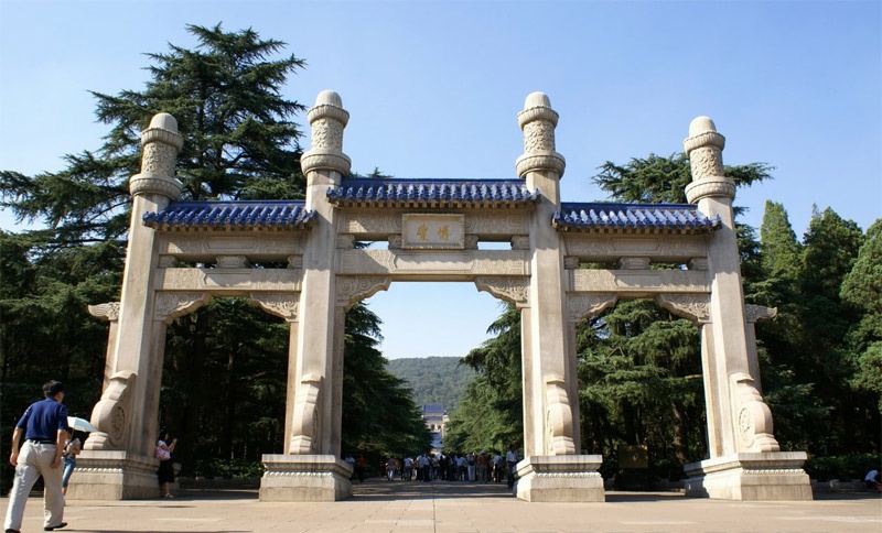 聚鋒公司積極參與中山陵園博愛園生態(tài)修復工程