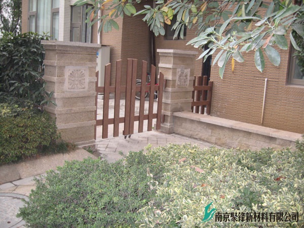聚鋒塑木鑄就南京匯林綠洲“綠色居住區(qū)”